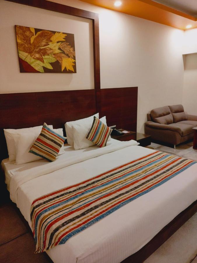 Regenta Central North Goa, Arpora Extérieur photo