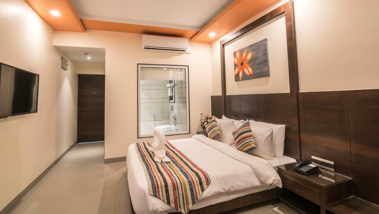 Regenta Central North Goa, Arpora Extérieur photo