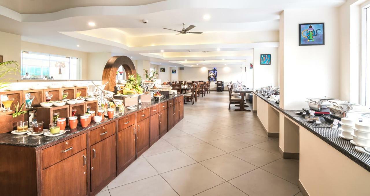 Regenta Central North Goa, Arpora Extérieur photo